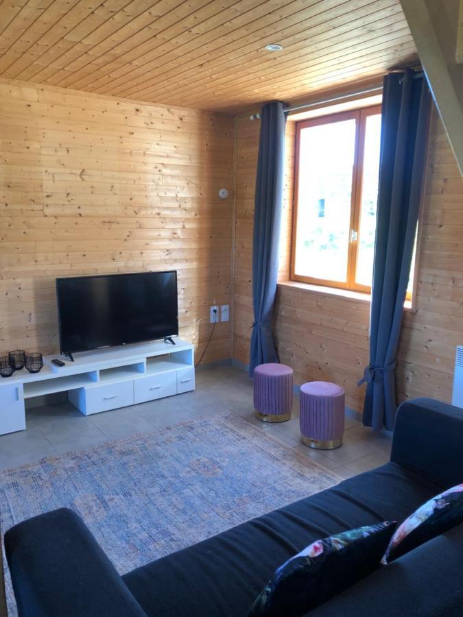 Chalet Sofian Villa Blanzay Екстериор снимка